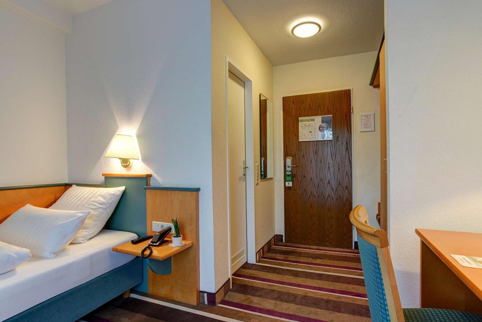 Sure Hotel By Best Western Ambassador Duesseldorf Luaran gambar